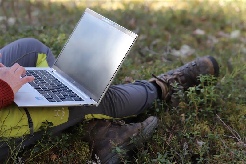 Outdoor innovation space